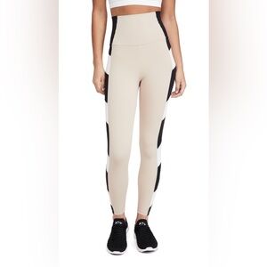 Port de Bras - Arrow Leggings